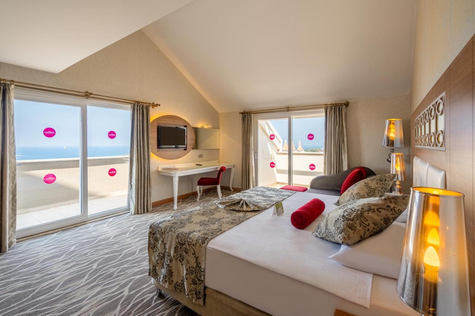 Justiniano Theodora Resort Okurcalar Chambre photo